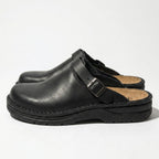Men’s Buckle Strap Clogs